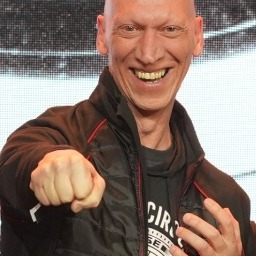Retrato de Ricardo Teixeira, Fundador do KBF